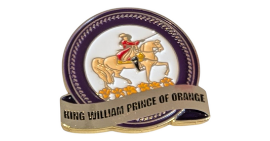 King billy pin badge new 25