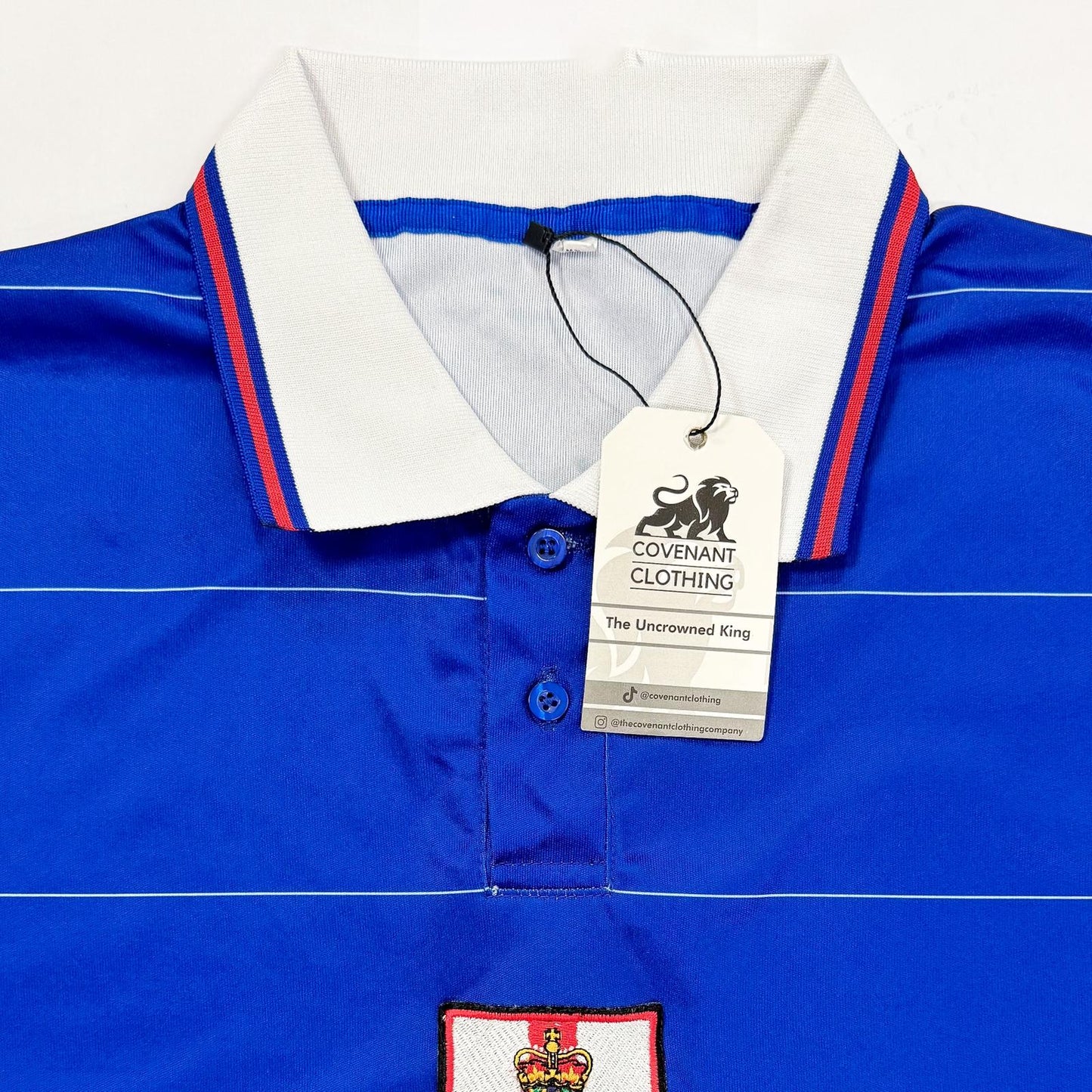 The uncrowned king t-shirt