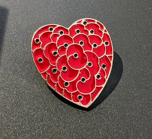 Heart poppy pin badge