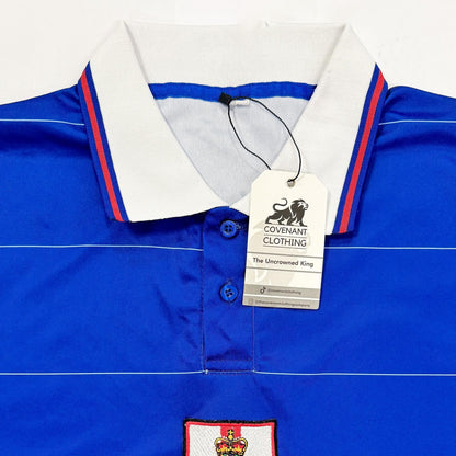 The uncrowned king t-shirt